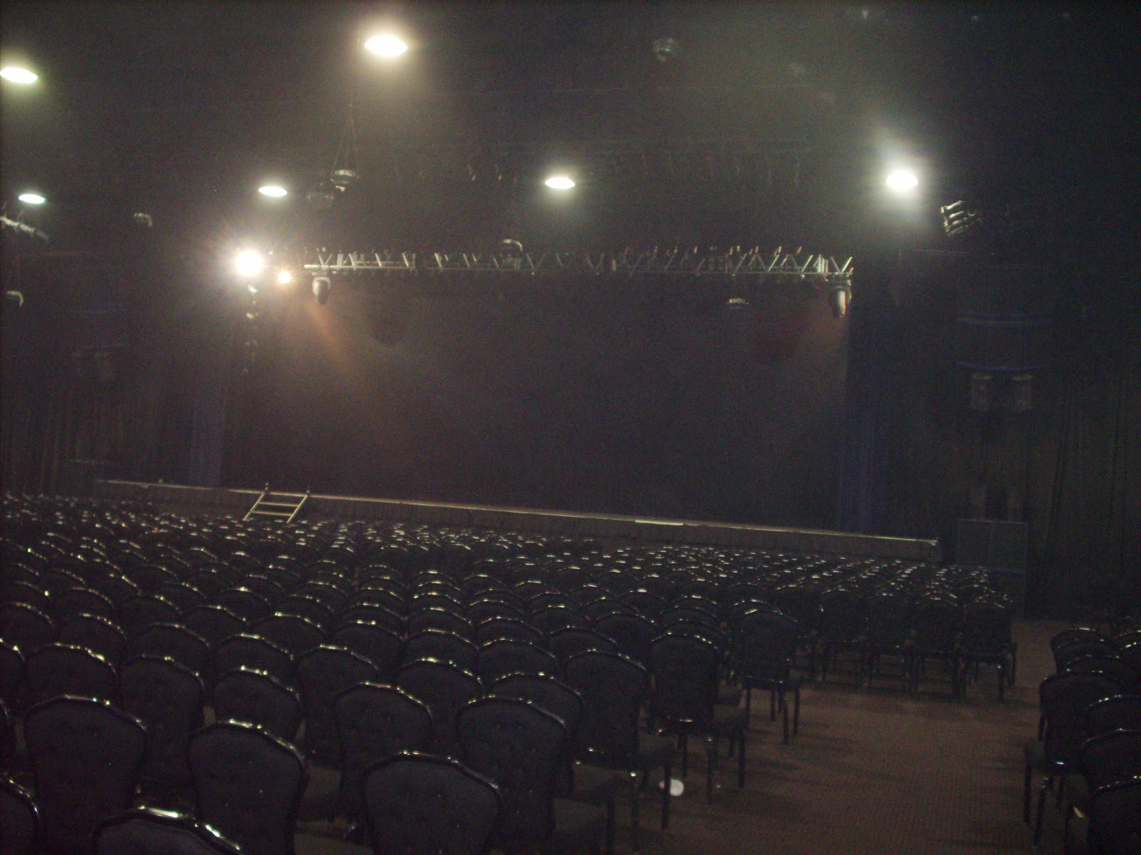 Hilton's Main Showroom in Atlantic City: A Really Big Shew staged there in January 2009