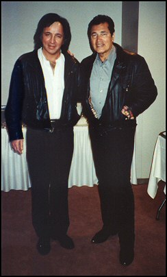 Tom Sadge with Engelbert Humperdinck. Photo credit: Frank Noone