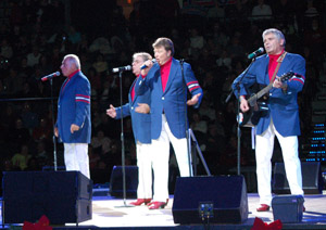 Jay and the Americans perfored in Pitman NJ at the Broadway Theater. Tom Sadge opened along with Elvis celebrity impersonator, Doug Church.